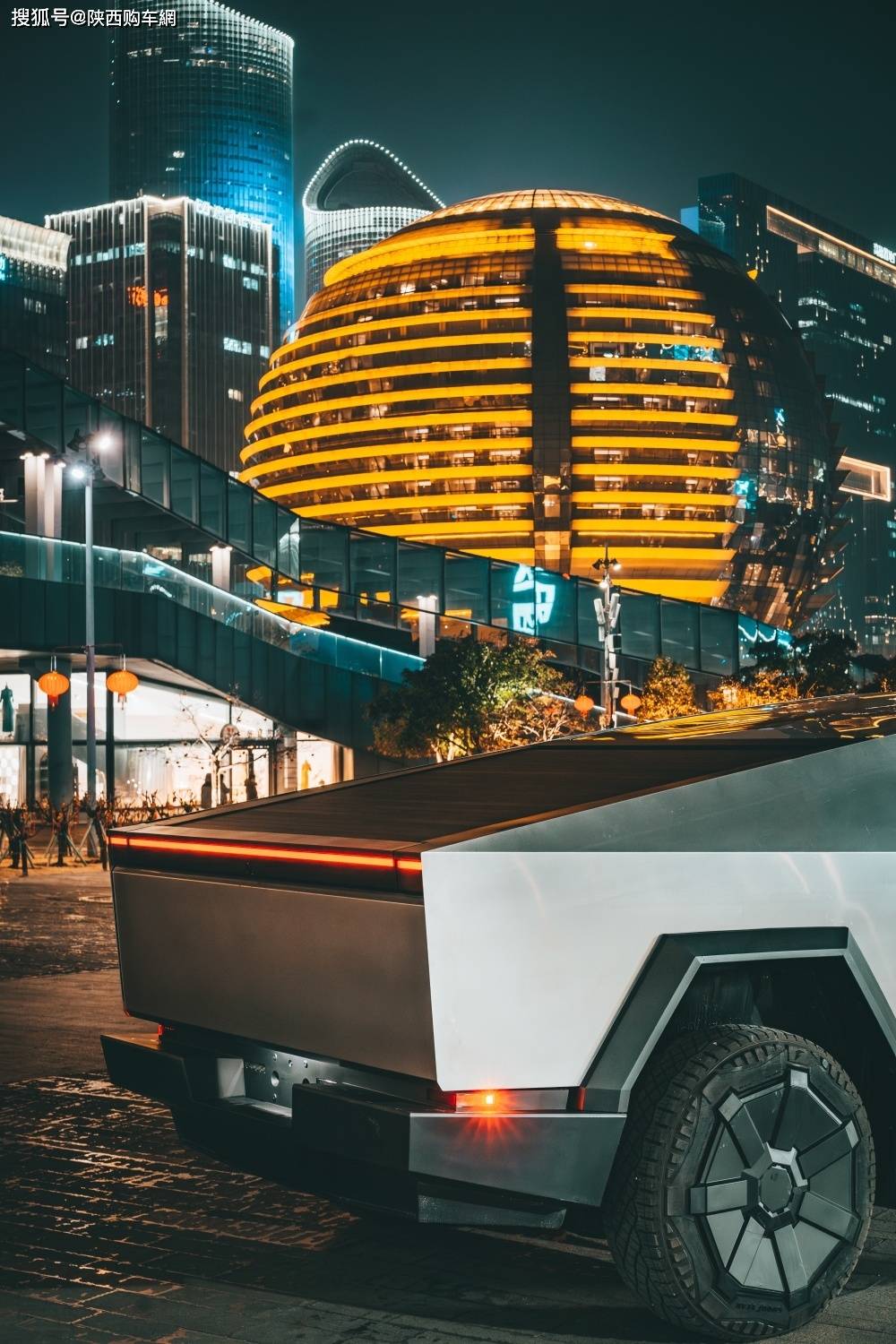 赛博世界苹果版七日世界ios下载-第2张图片-太平洋在线下载