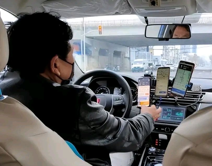 滴滴客户端加油滴滴客服24小时人工电话-第2张图片-太平洋在线下载